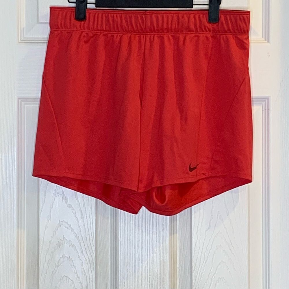 Nike Dri-Fit Red Shorts Size Small